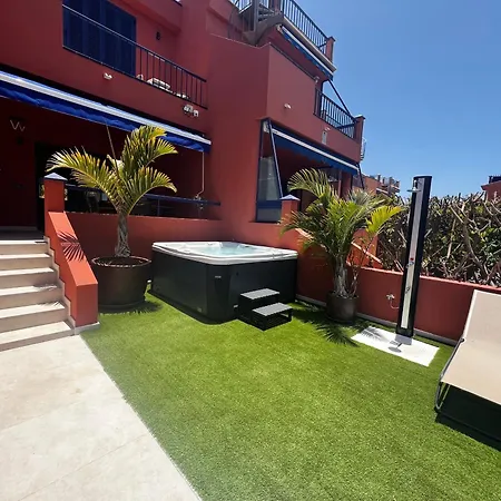 And Golf With Private Jacuzzi *